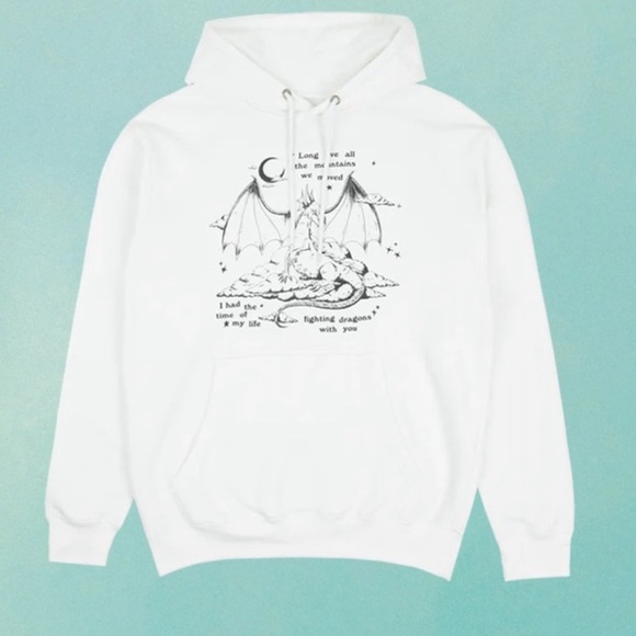 Taylor Swift Tops - 🎵NIP! Taylor Swift Speak Now Fighting Dragons With You Hoodie